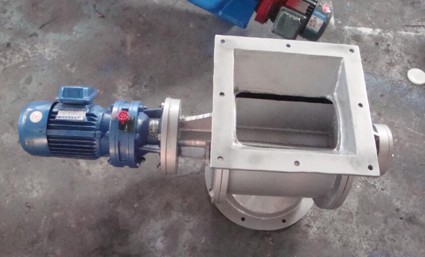 上方下圆叶轮给料机