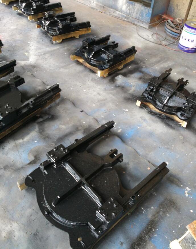 铸铁镶铜圆闸门正面图